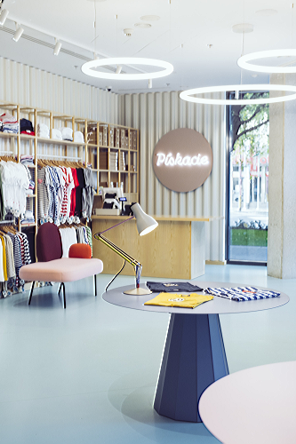 HÄUSLER&HÄUSLER S.R.O. | PÍSKACIE, BRATISLAVA