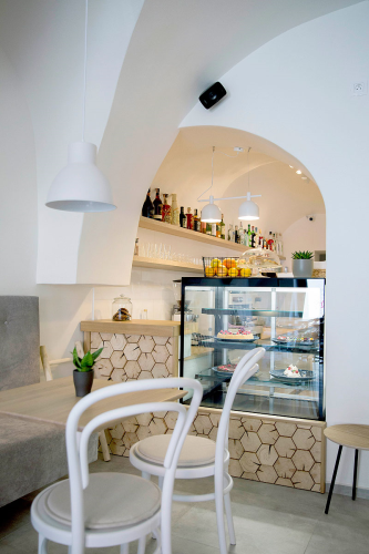 Balážik architekti - interiérový dizajn kaviarne About coffee