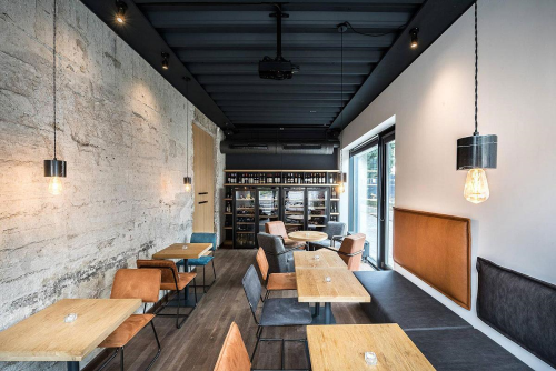 Compass ateliér - dizajn reštaurácie Vino bar