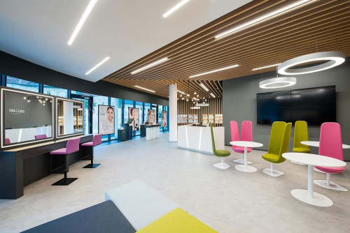 Forms architects - interiér Oriflame showroom Bratislava