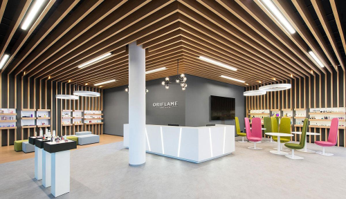 Forms architects - interiér Oriflame showroom Bratislava